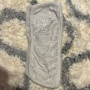 Gilly Hicks by hollister bandeau bra